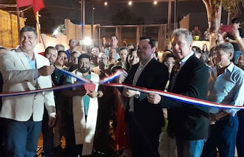 El Ing. Javier Benítez encabezó la inauguración de las mejoras de la sede social de AFUMA, en la ciudad de Ñemby.