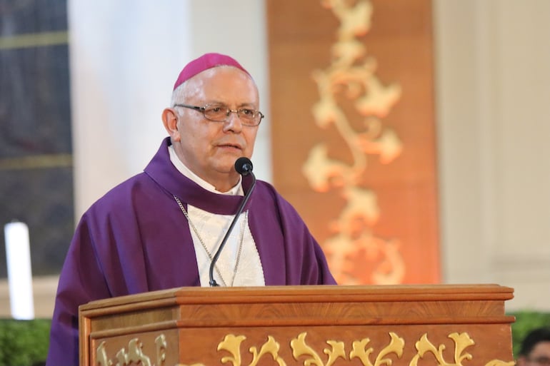 “No hay tierra, no hay techo y no hay trabajo”: el reclamo de Monseñor Celestino en Caacupé