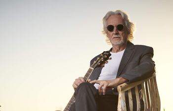 Para shell de Espectáculos (Nito Mestre)
De María Victoria Martínez Vrignaud <victoria.martinez@abc.com.py>
Destinatario Foto ABC <foto@abc.com.py>
Fecha 10-05-2025 13:11 10-05-2025