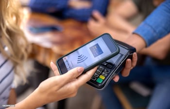 El orden surge del ajuste de cada app a cuatro bloques verificables: utilidad cotidiana real, interoperabilidad y alcance práctico, claridad de condiciones visibles y señales públicas de mantenimiento y escala.