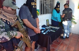 Agentes de la Senad detuvieron a dos personas por microtráfico ayer en Pa'i Ñu de Ñemby.