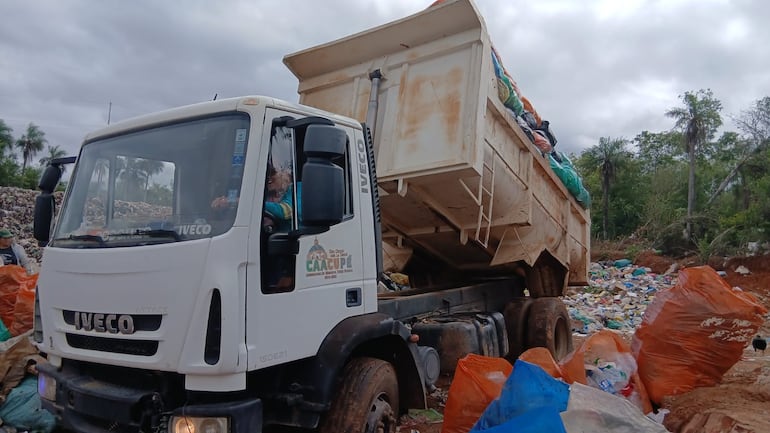 El depósito final de los residuos en la compañía Almada de Caacupé.