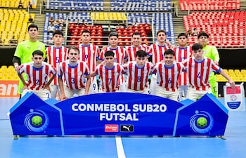 Selección paraguaya de futsal que participa en el certamen Sub 20 en Barquisimeto, Venezuela.