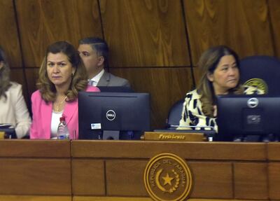 La ministra de Salud, María Teresa Barán, y la vicepresidenta de la Comisión Bicameral de Presupuesto del Congreso, diputada Cristina Villalba.