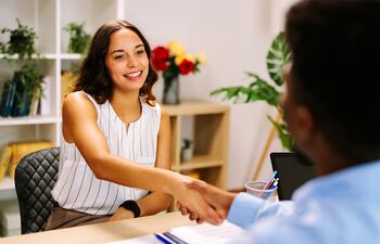 Los procesos de selección deben apuntar a ser una negociación de ambas partes: qué puede ofrecer el candidato y cómo se verán satisfechas las necesidades de ambos.