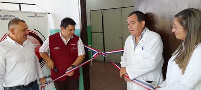 En el Hospital Regional de Pilar inauguraron un laboratorio bacteriológico y reabrieron el servicio de electroencefalograma.