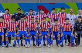 La selección paraguaya de futsal logró la primera medalla para el país en Panamá.