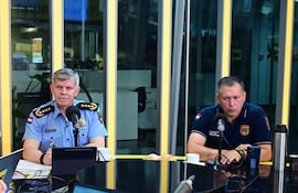 El comandante Carlos Benítez y el comisario Luis López, en ABC Cardinal hoy.
