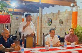 El movimiento Añetete presentó la candidatura de Julio Vallejos para la intendencia municipal.