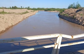 El río Pilcomayo ya está cargado de agua en General Díaz, confirmó el MOPC esta semana.