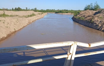 El río Pilcomayo ya está cargado de agua en General Díaz, confirmó el MOPC esta semana.