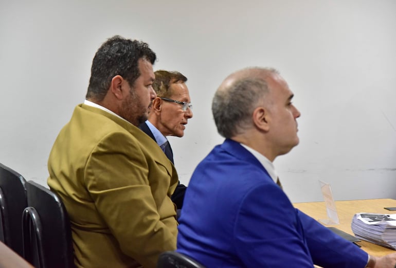 Juicio de Sergio Escobar Amarilla tema petropar.