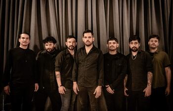 Guauchos combina el rock y el folclore. La agrupación está preparando su tercer álbum y espera retornar a Paraguay en este primer trimestre del año.