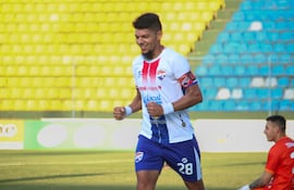 Doblete de Marcos Riveros en el Erico Galeano, con el que el 3 de Noviembre logró su primer triunfo en el torneo de la División Intermedia.