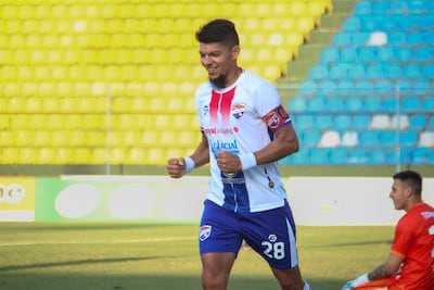 Doblete de Marcos Riveros en el Erico Galeano, con el que el 3 de Noviembre logró su primer triunfo en el torneo de la División Intermedia.