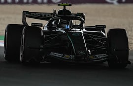 El piloto italiano de Mercedes, Kimi Antonelli, participa en la sesión de clasificación previa al Gran Premio de Japón de Fórmula 1 en el circuito de Suzuka, en la prefectura de Mie, el 28 de marzo de 2026. (Foto de ANDREW CABALLERO-REYNOLDS / AFP)