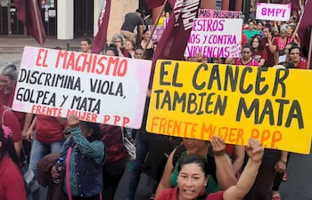 Imagen de archivo de una protesta en repudio a la violencia contra las mujeres.