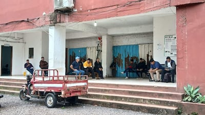 Dirección de Tránsito de Villarrica queda sin insumos y suspende expedición de licencias por millonaria deuda con OPACI.