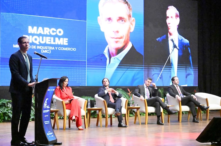 ¿Alcanza para vivir? La realidad de ingresos de la mitad de las mipymes, según el MIC