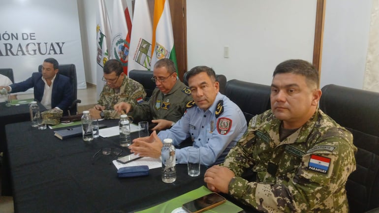 Comandantes militares y policiales