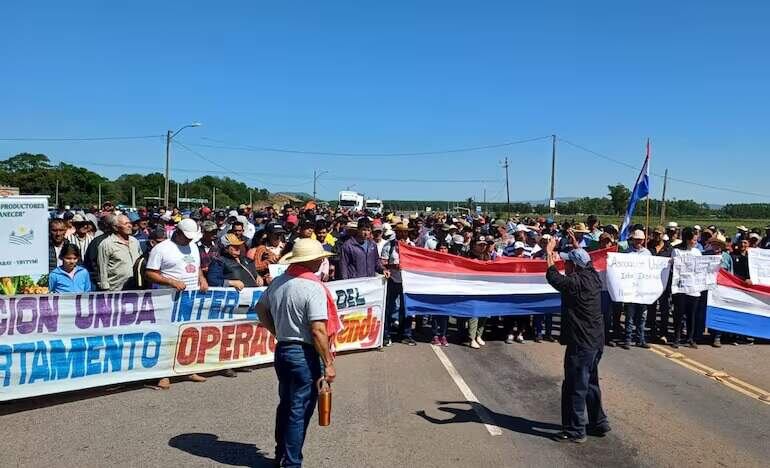 Los cebolleros denunciaron represalias por exigir el fin del contrabando y precios justos.