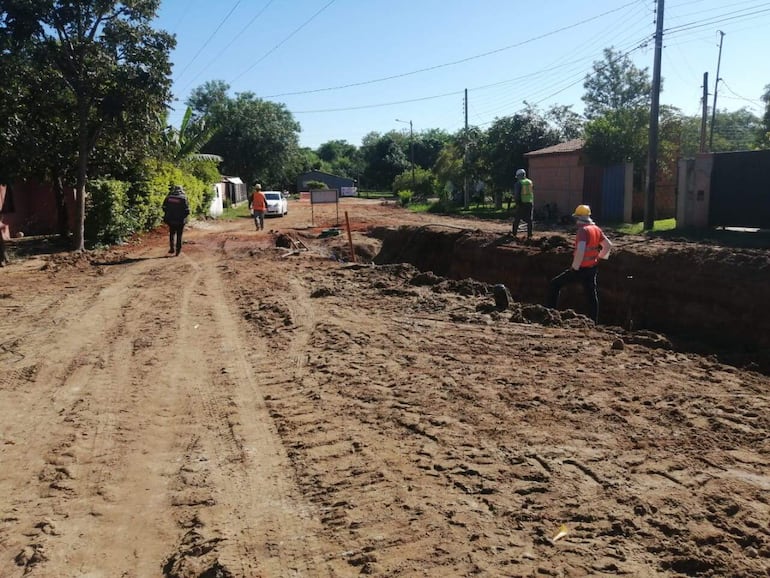 En el barrio Virgen del Carmen la obra está avanzando.