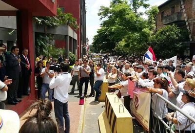 /pf/resources/images/abc-placeholder.png?d=2392