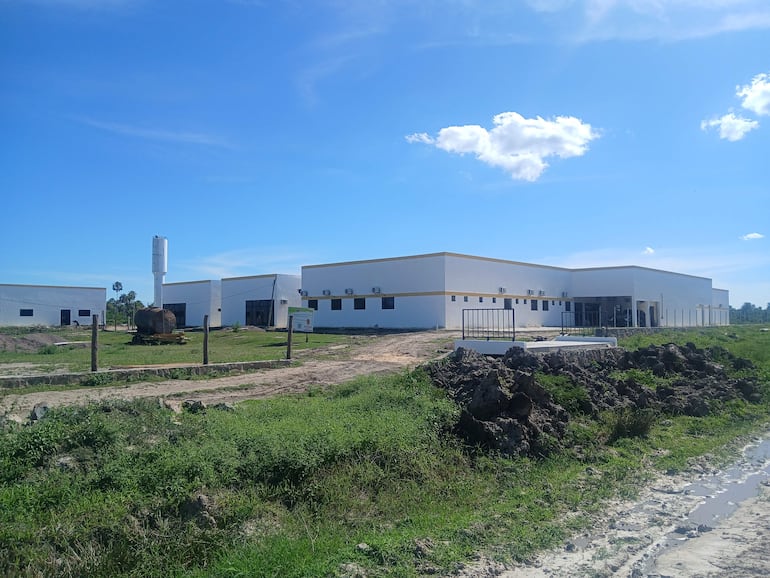 Tras cinco años de trabajos, aun no se logra culminar la obra del Hospital Regional de Fuerte Olimpo