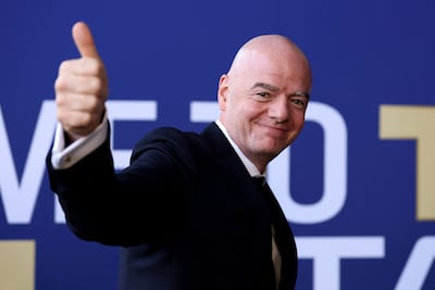 Giovanni Vincenzo Infantino (56 años), presidente de la FIFA, es blanco de las críticas por su deseo de abrir las puertas al capital privado para financiar los torneos, sobre todo la Copa del Mundo.