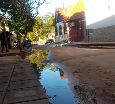 El desagüe cloacal del barrio Yvoty de Caacupé genera reclamos.