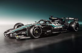Así luce el nuevo livery del equipo alemán, comandado por Toto Wolff, con el que correrá este año.