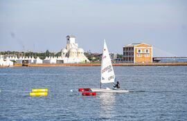 ASU2025: Arrancó la primera jornada de Vela en Encarnación