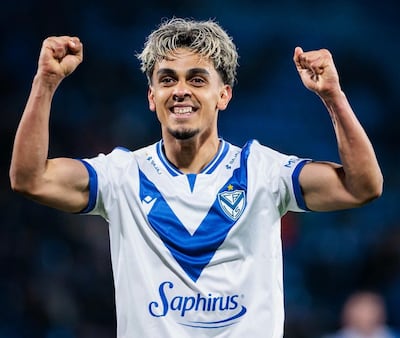 Ronaldo Iván Martínez Rolón (30 años), en el festejo de su gol para Vélez Sarsfield.