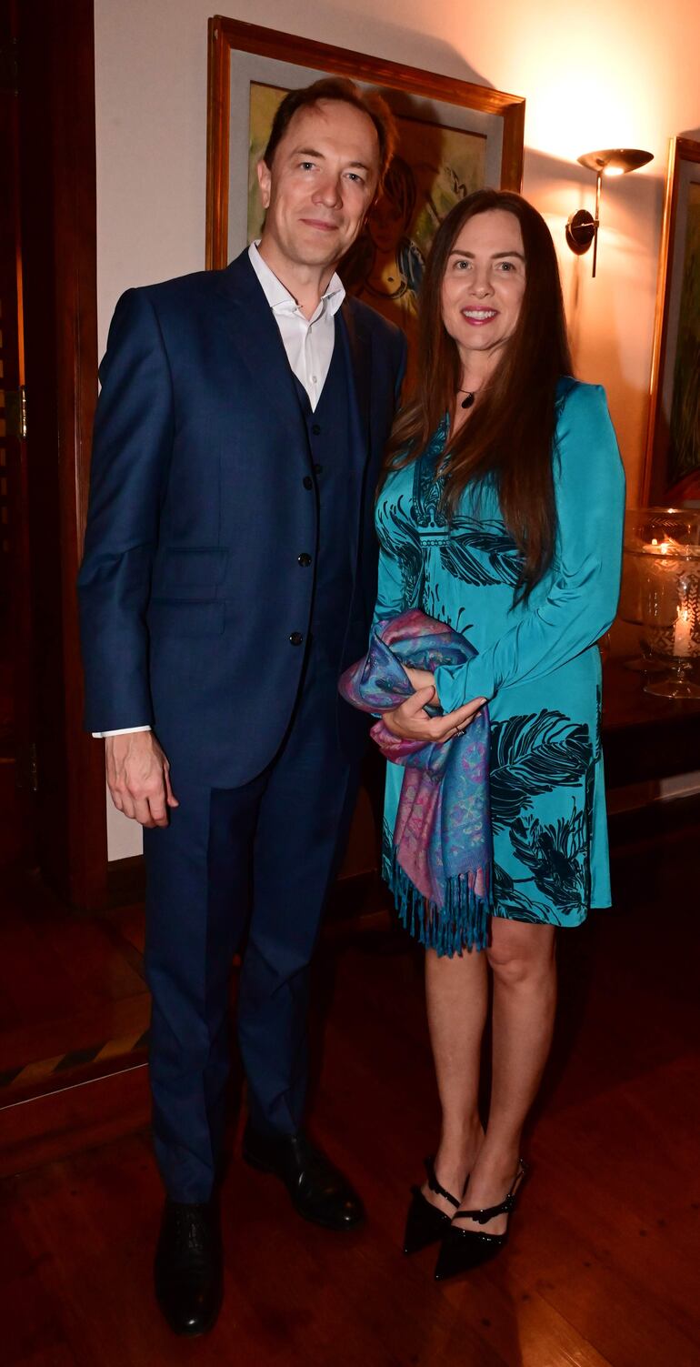 Sebastian y Laurel Lahaie.