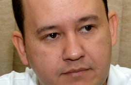 Félix Ayala (PLRA), imputado, concejal que defendió la decisión tomada que derivó en el blanqueo a Empo.