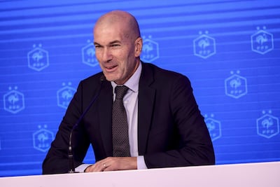 Zinedine Zidane asume la conducción de la selección francesa.