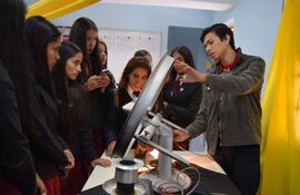 Los trabajos de investigación científica que se realizan en la FaCen estarán a disposición de los alumnos del nivel medio durante la Semana de la Ciencia.