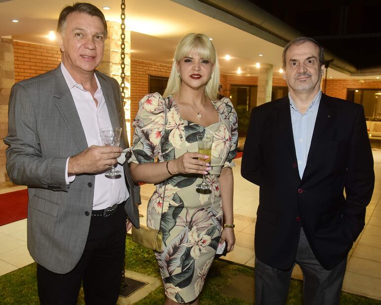 Víctor Caballero, Rocío Tarragó y Juan Carlos Descalzo.