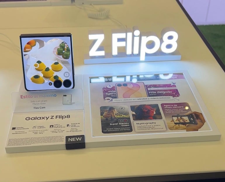 Nuevo Samsung Galaxy Z Flip 8.