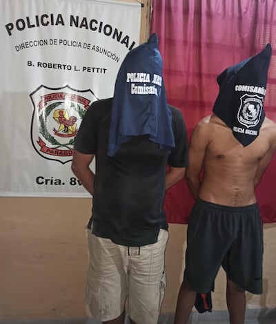Padre e hijo, con frondosos antecedentes penales, fueron aprehendidos como presuntos autores de robo agravado.