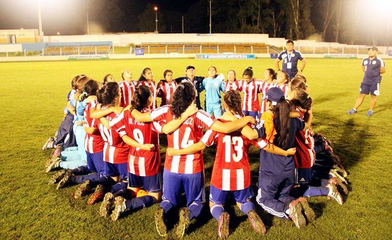 La Albirroja solo recibió solo 3 goles en aquel torneo y solo perdió un juego, la final ante Brasil.