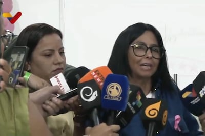 Delcy Rodríguez dice que Machado pudo evitar hacer un "show" en su vuelta a Venezuela
