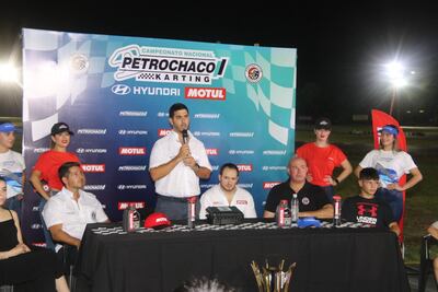 Jorge Maune, titular del KCP, se dirige a los presentes en el lanzamiento del Campeonato Nacional 2024, el sábado en Ñu Guasu.