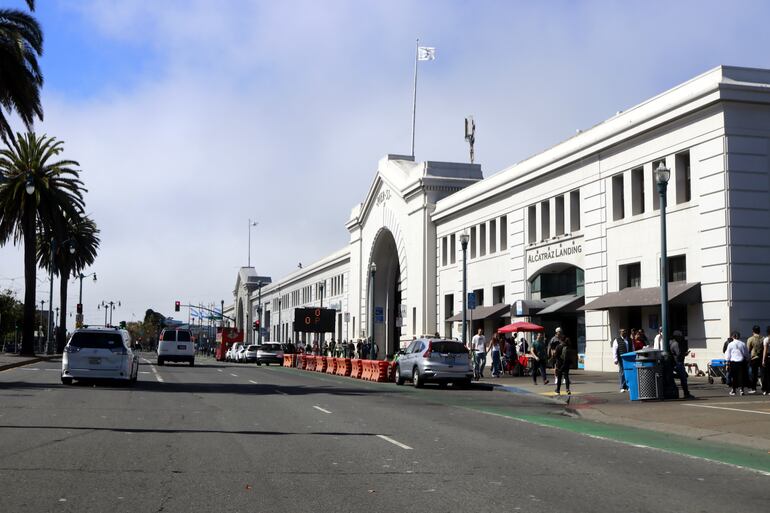 El Muelle 33, sitio de donde parten los ferris para la isla de Alcatraz.