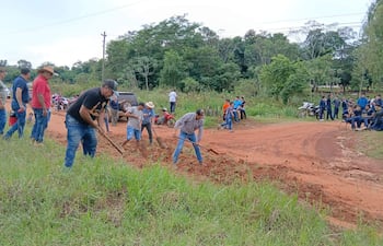 Ciudadanos declaran asueto comunitario e inician movilización por crisis vial