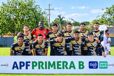 Formación ganadora del 24 de Setiembre de Areguá, por la penúltima ronda de la Primera División B.
