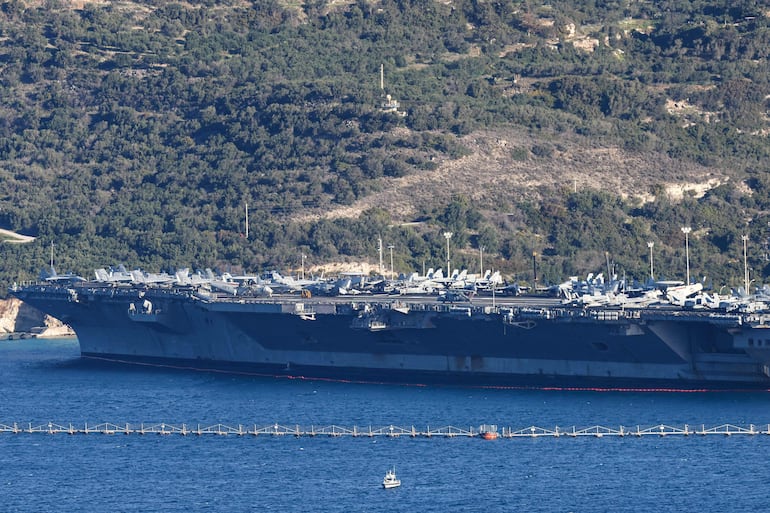 "USS Gerald Ford", el otro poderoso portaviones de Estados Unidos enviado a Medio Oriente. 