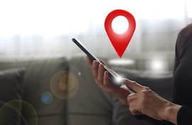 Concepto de ubicación, smartphone, app.