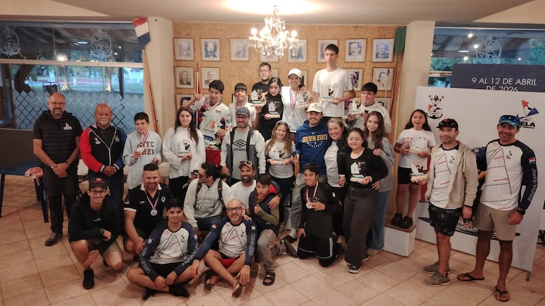 Regata “Héroes de la Independencia” coronó a los mejores