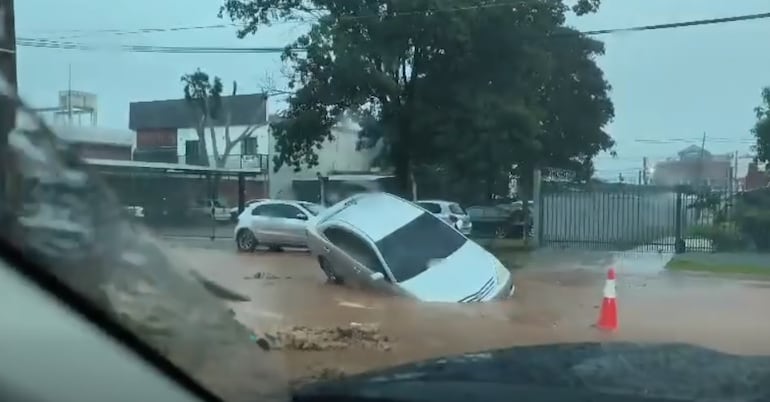 Mariano "Bache" Alonso se traga otro auto y despotrican contra intendenta y ediles cómplices - Política